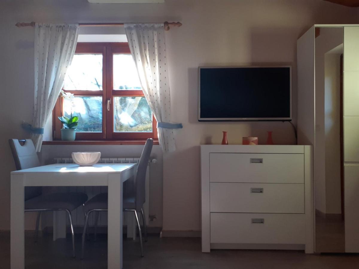 Ms Apartments Izola Eksteriør billede